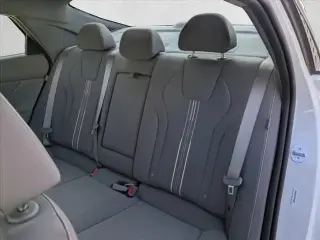 Hyundai ELANTRA 2026 SEL Sport Premium 4dr Sedan