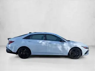 Hyundai ELANTRA 2026 SEL Sport Premium 4dr Sedan