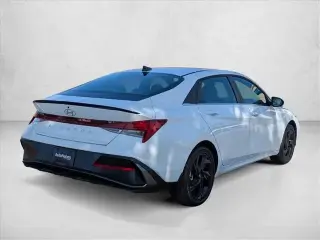 Hyundai ELANTRA 2026 SEL Sport Premium 4dr Sedan