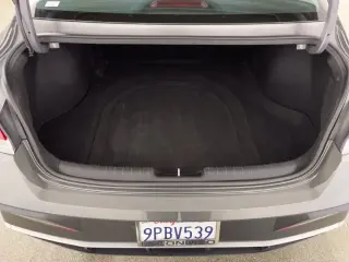 Hyundai ELANTRA 2025 SEL Conveniencia Sedán 4puertas