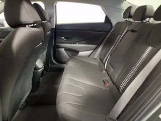 Hyundai ELANTRA 2025 SEL Conveniencia Sedán 4puertas