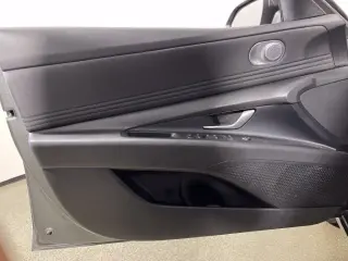 Hyundai ELANTRA 2025 SEL Conveniencia Sedán 4puertas