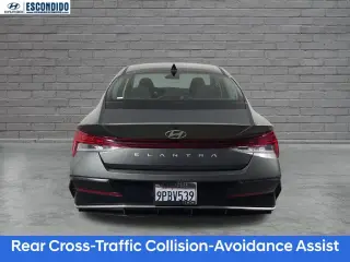 Hyundai ELANTRA 2025 SEL Conveniencia Sedán 4puertas