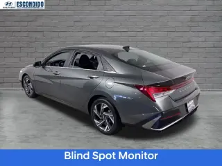 Hyundai ELANTRA 2025 SEL Conveniencia Sedán 4puertas