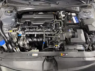 Hyundai ELANTRA 2025 SEL Conveniencia Sedán 4puertas