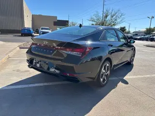 Hyundai ELANTRA 2023 SEL 4dr Sedán