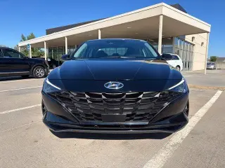 Hyundai ELANTRA 2023 SEL 4dr Sedán