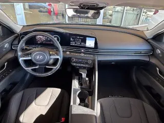 Hyundai ELANTRA 2023 SEL 4dr Sedán
