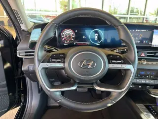 Hyundai ELANTRA 2023 SEL 4dr Sedán