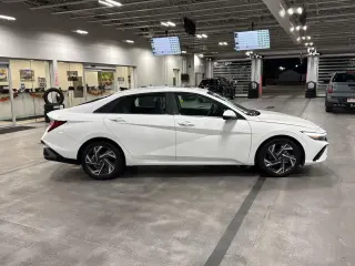 Hyundai ELANTRA 2026 Limited 4dr Sedan