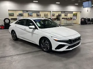 Hyundai ELANTRA 2026 Limited 4dr Sedan