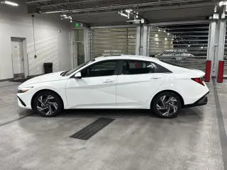 Hyundai ELANTRA 2026 Limited 4dr Sedan