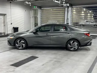 Hyundai ELANTRA 2026 Limited 4dr Sedán