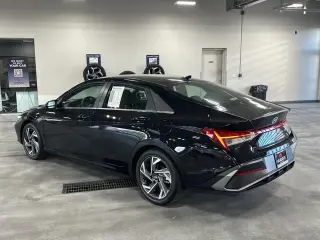 Hyundai ELANTRA Híbrido 2026 Limited 4dr Sedán