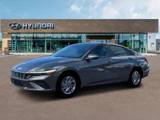 Hyundai ELANTRA Híbrido 2026 Azul 4dr Sedán