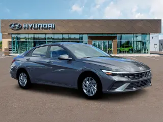 Hyundai ELANTRA Híbrido 2026 Azul 4dr Sedán