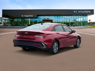 Hyundai ELANTRA 2024 SEL 4p Sedan
