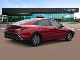 Hyundai ELANTRA 2024 SEL 4p Sedan