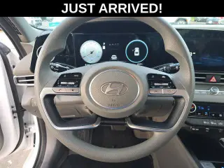 Hyundai ELANTRA 2024 SEL 4dr Sedán