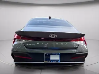 Hyundai ELANTRA 2026 SE 4dr Sedán
