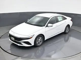 Hyundai ELANTRA 2026 SE 4dr Sedan