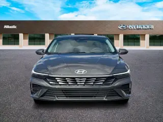 Hyundai ELANTRA 2026 SE 4dr Sed n