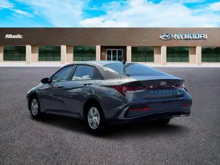Hyundai ELANTRA 2026 SE 4dr Sed n