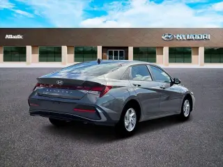 Hyundai ELANTRA 2026 SE 4dr Sed n