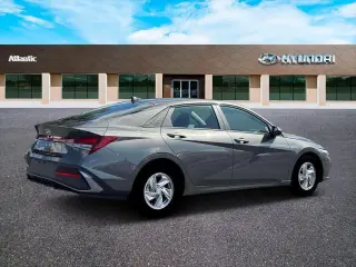 Hyundai ELANTRA 2026 SE 4dr Sed n