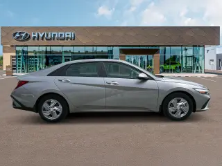 Hyundai ELANTRA 2024 SE 4dr Sedán