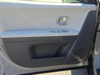 Hyundai IONIQ 5 2023 AWD SE 4p Crossover