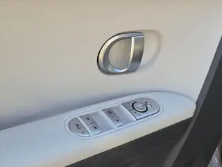 Hyundai IONIQ 5 2023 AWD SE 4p Crossover