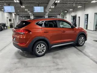 Hyundai TUCSON 2017 AWD SE 4dr SUV