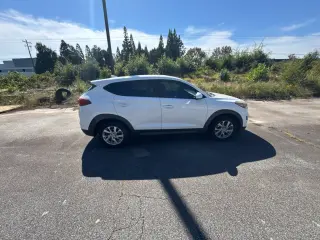 Hyundai TUCSON 2019 SE 4dr SUV