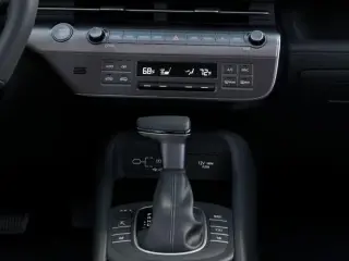 Hyundai KONA 2026 AWD SEL Sport SUV 4 puertas