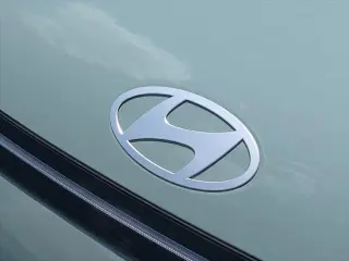 Hyundai KONA 2027 SEL Sport 4p SUV