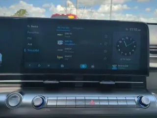 Hyundai KONA 2027 SEL Sport 4p SUV