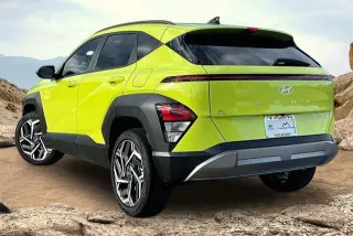Hyundai KONA 2026 AWD SEL Premium 4p SUV