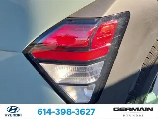 Hyundai KONA 2024 SE 4 puertas Crossover