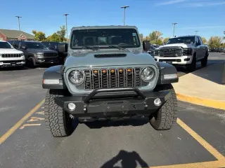 2025 Jeep Gladiator