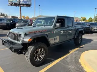 2025 Jeep Gladiator