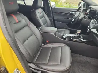 Chevrolet Trax 2025 RS 4dr Crossover con 2RS