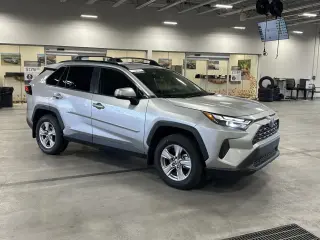 Toyota RAV4 Híbrido 2024 AWD XLE 4dr SUV