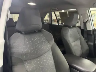 Toyota RAV4 Híbrido 2024 AWD XLE 4dr SUV