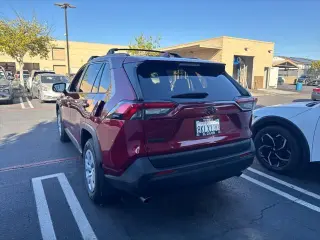 Toyota RAV4 2019 LE 4dr SUV