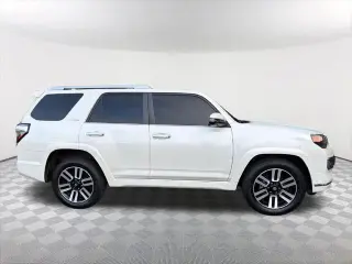 Toyota 4Runner 2023 4x2 Limited 4dr SUV