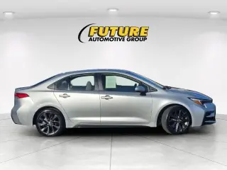 Toyota Corolla 2024 SE 4dr Sedán