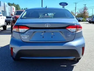 Toyota Corolla 2022 LE 4p Sedán