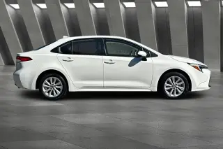 Toyota Corolla Hybrid 2026 LE 4dr Sed an