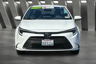 Toyota Corolla Hybrid 2026 LE 4dr Sed an